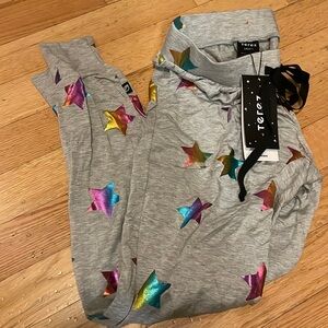 BNWT Terez Anthropologie Gray Terez Foil Multi Colored Star Joggers
